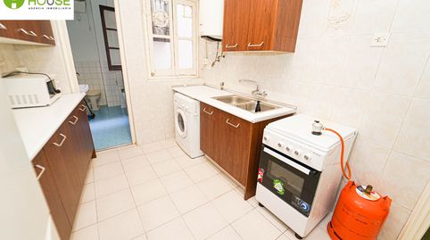 Foto 5 de Piso de alquiler en Calle Azacayas, 37, Centro - Sagrario, Granada Capital
