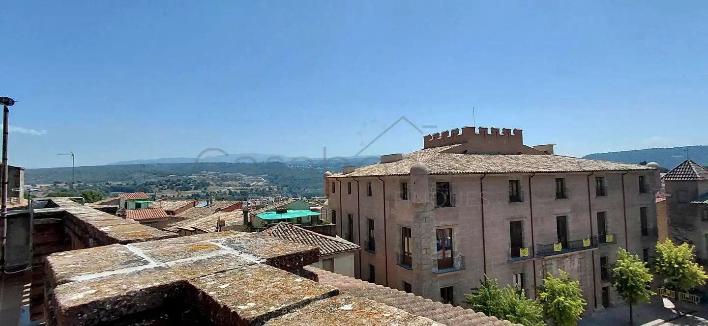 Vista exterior de Piso en venta en Centelles con Calefacción, Terraza y Balcón