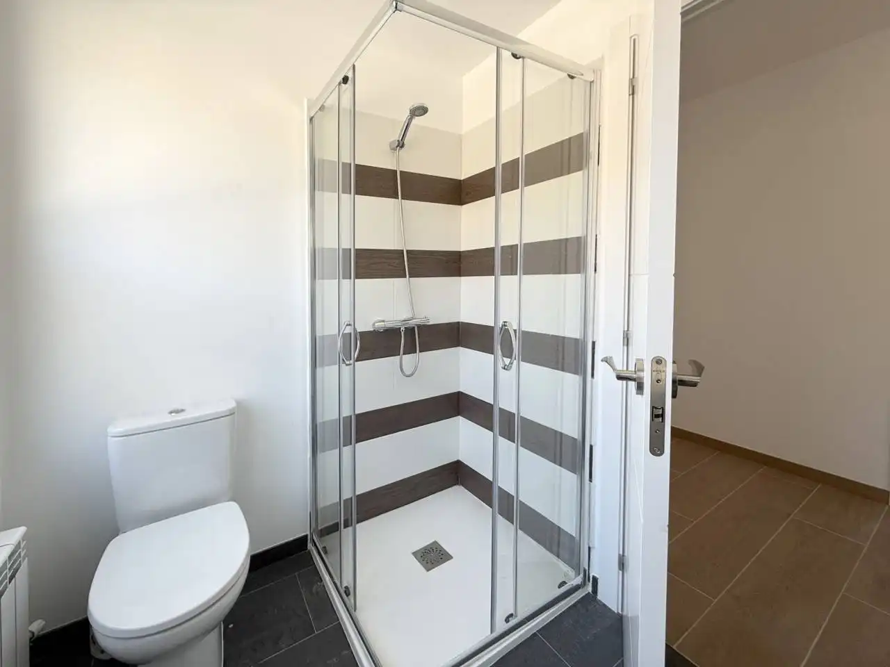 Baño de Casa o chalet en venta en Sant Feliu de Pallerols con Calefacción y Jardín privado