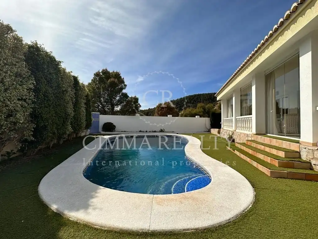 Vista exterior de Casa o chalet en venta en Altea con Aire acondicionado, Calefacción y Jardín privado