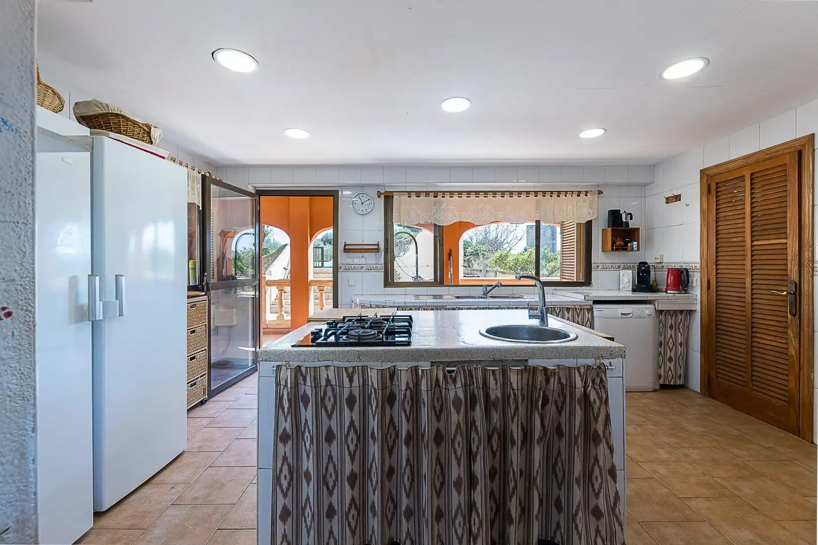 Küche von Country house zum Verkauf in  Palma de Mallorca mit Klimaanlage, Heizung und Privatgarten