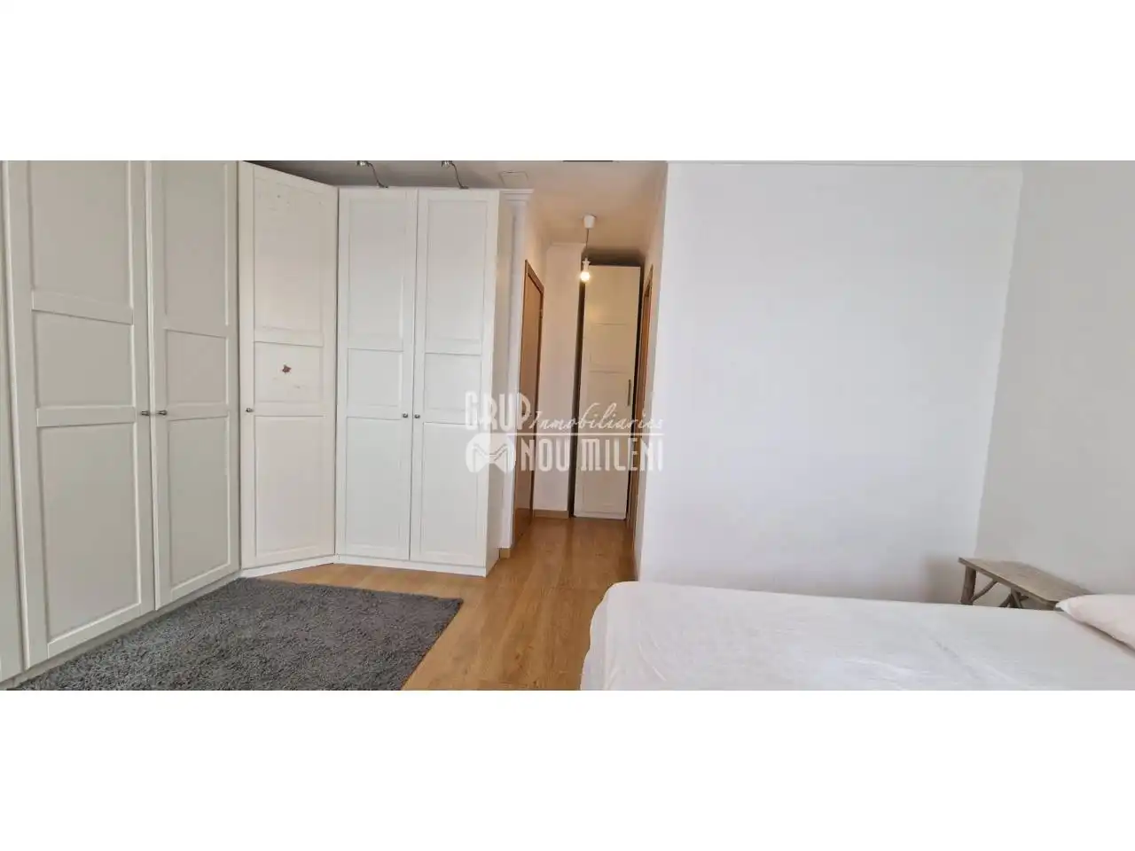 Bedroom of Flat for sale in Silla  with Air Conditioner, Heating and Parquet flooring