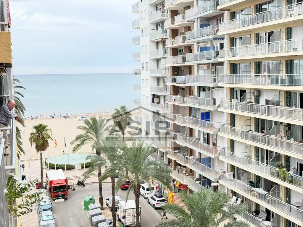 Apartment with lift for sale in Avenida Blasco Ibañez, imagen 2