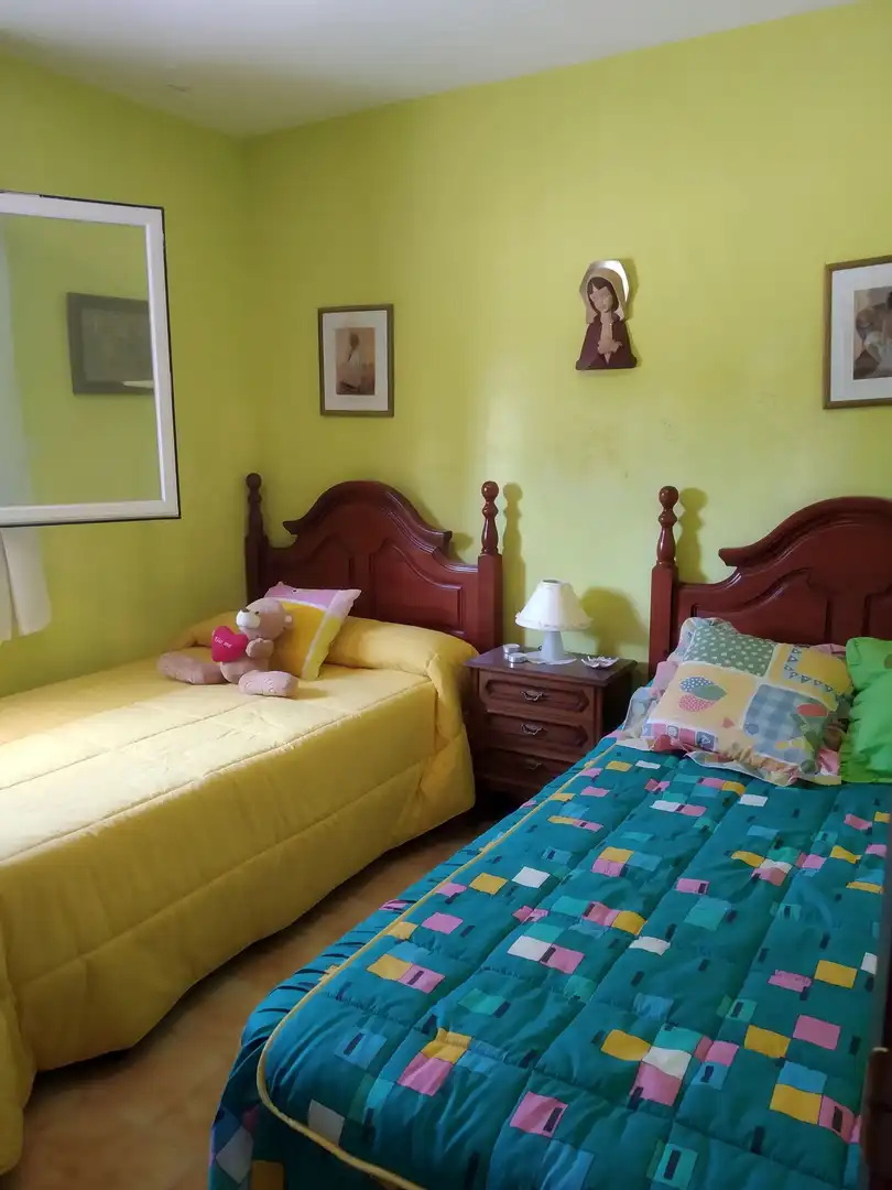 Dormitori de Casa o xalet en venda en Úbeda amb Aire condicionat, Terrassa i Traster