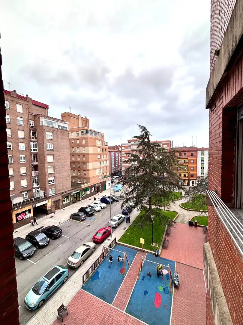 Exterior view of Flat for sale in Gijón   with Heating, Parquet flooring and Oven