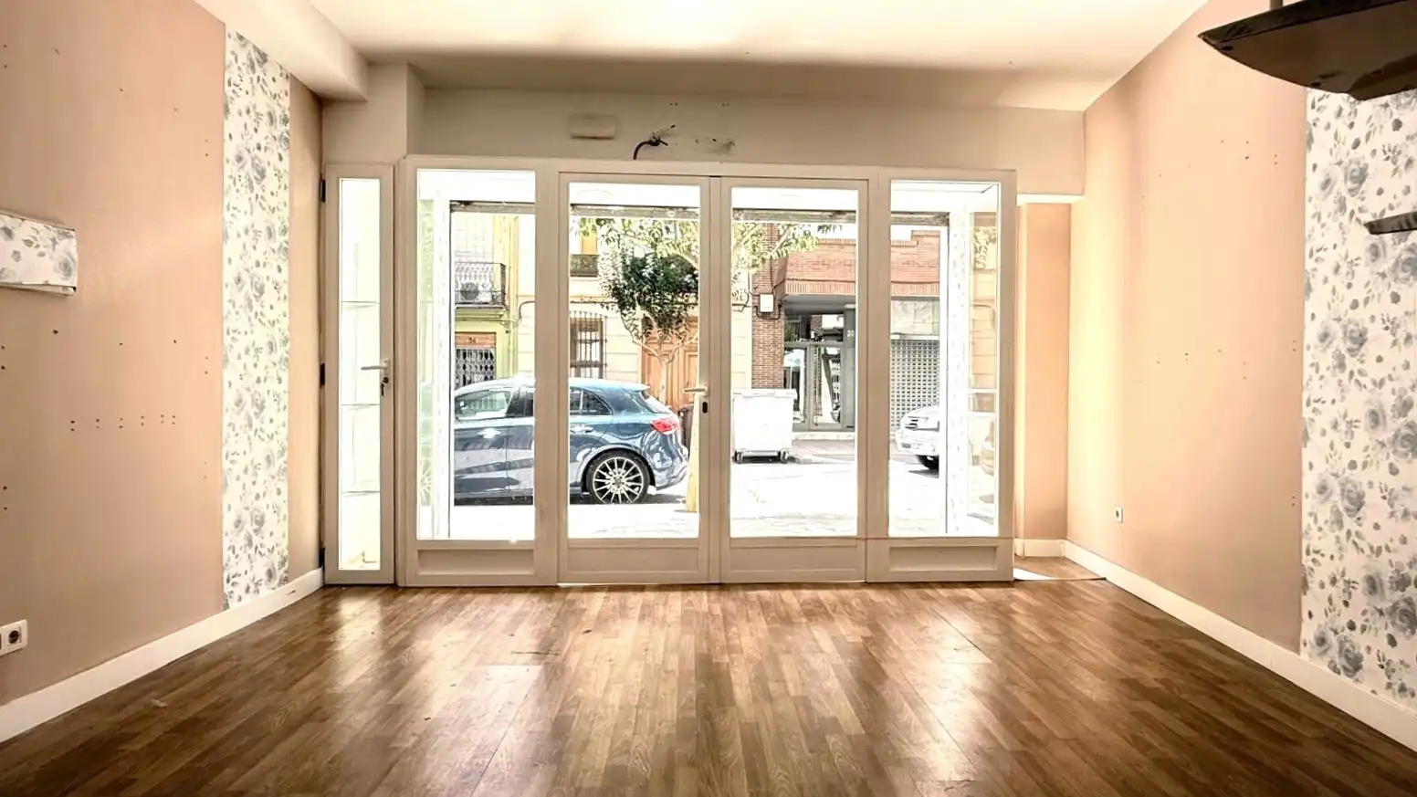 Local comercial de lloguer a Carrer Sant Pasqual 27, imagen 2