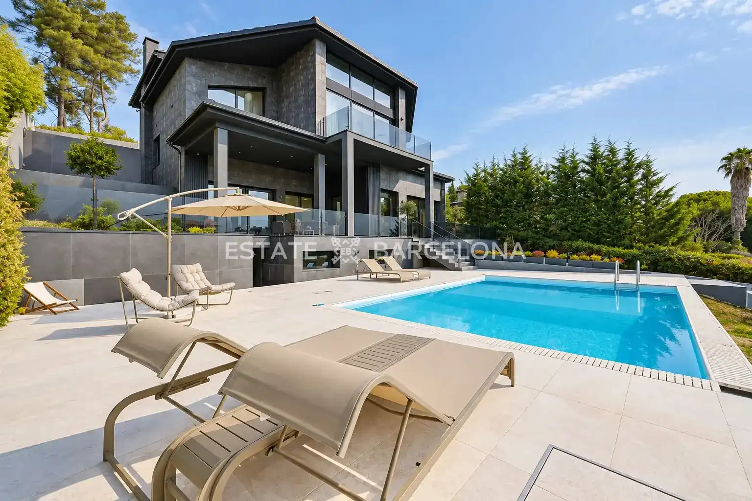 Haus mit Pool zum Verkauf in Can Llobet