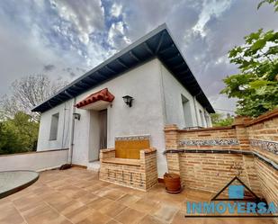 Exterior view of House or chalet for sale in Muel  with Terrace and Swimming Pool