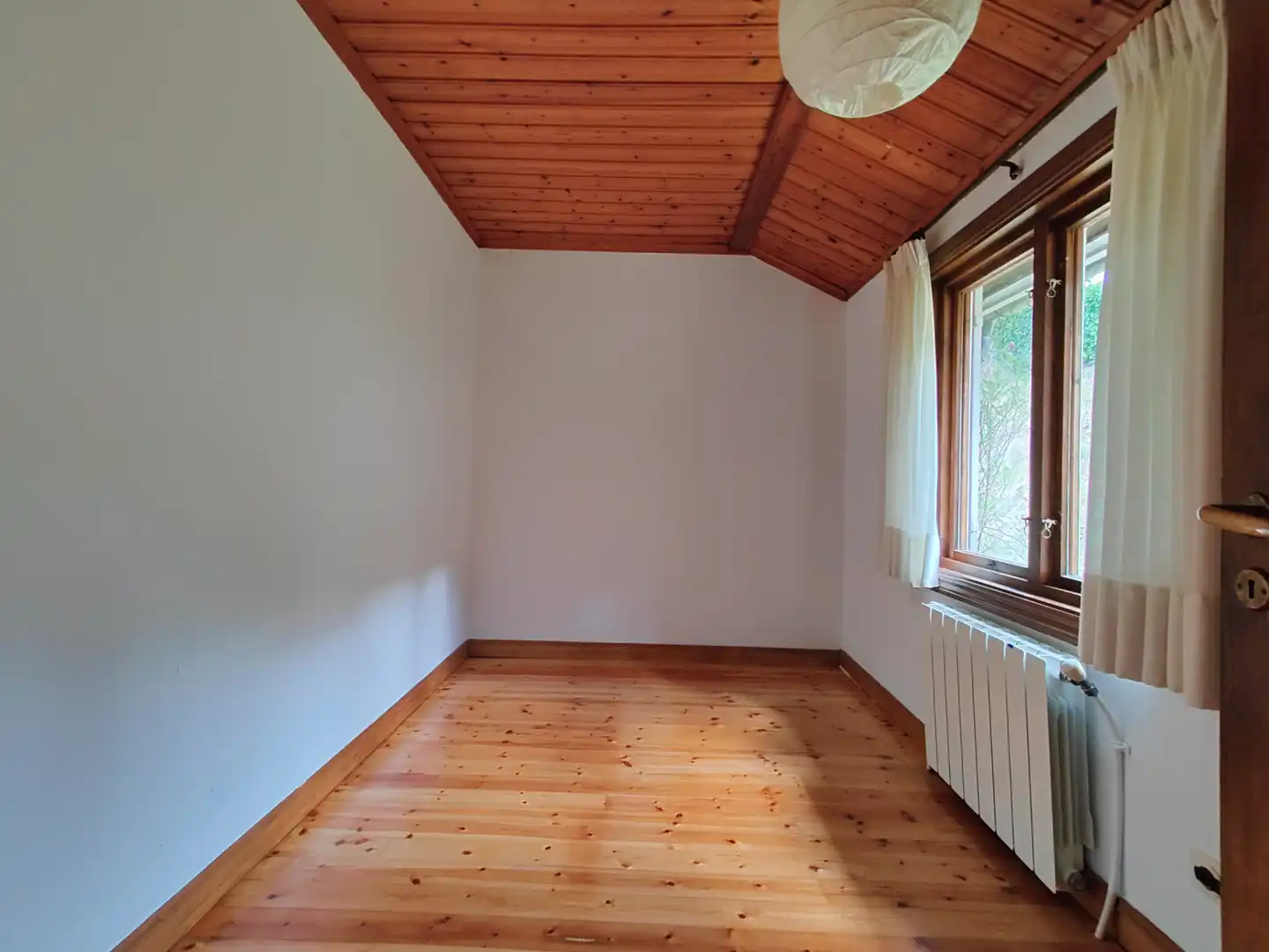 Dormitori de Casa o xalet en venda en Camprodon amb Jardí privat, Parquet i Terrassa