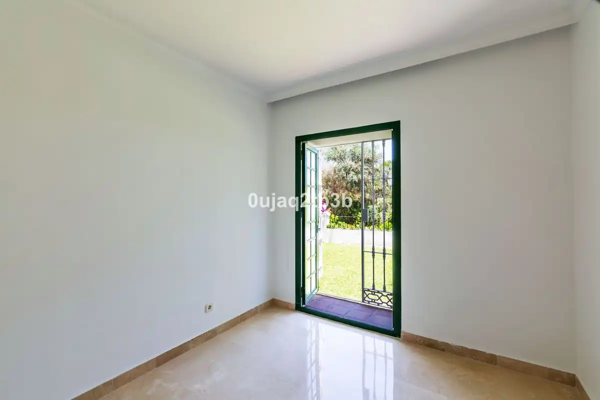 Bedroom of Detached homes for rent in Marbella  with Air Conditioner, Private garden and Terrace