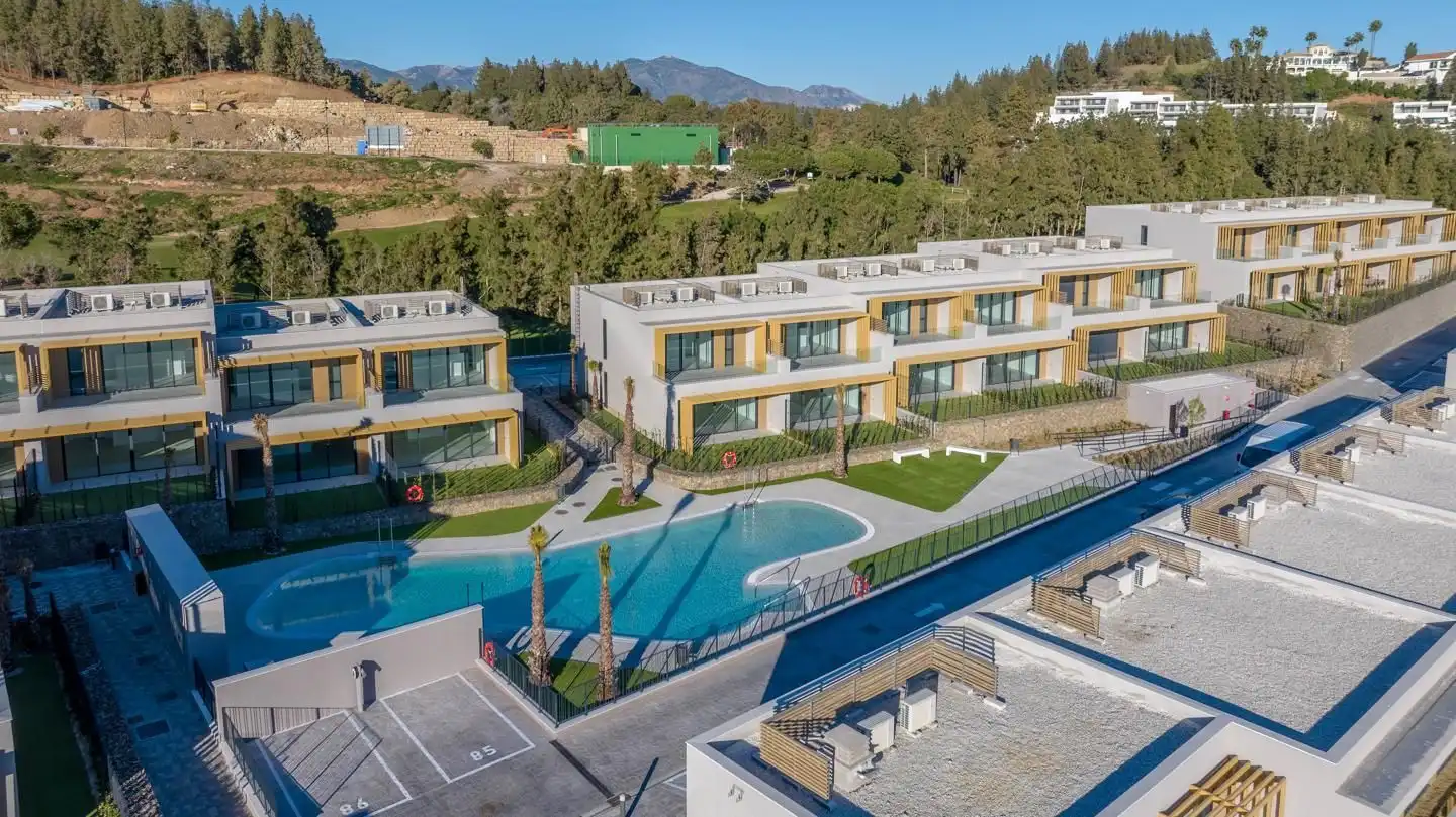 Casa amb piscina en venda a El Faro de Calaburra - Chaparral, imagen 5