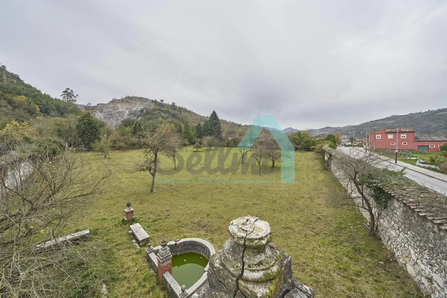 Casa o chalet en venta en Oviedo  con Jardín privado, Parquet y Terraza