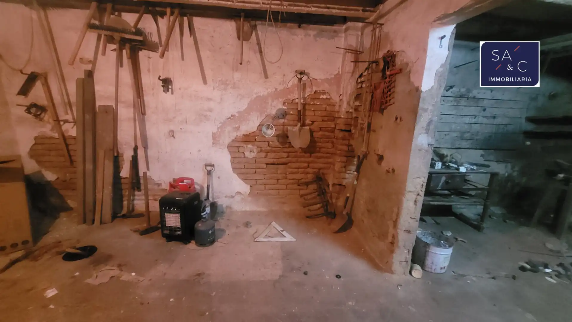 Casa adosada en venda en Almoster