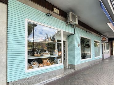 Locale commerciale in cessione a Avenida de Bruselas