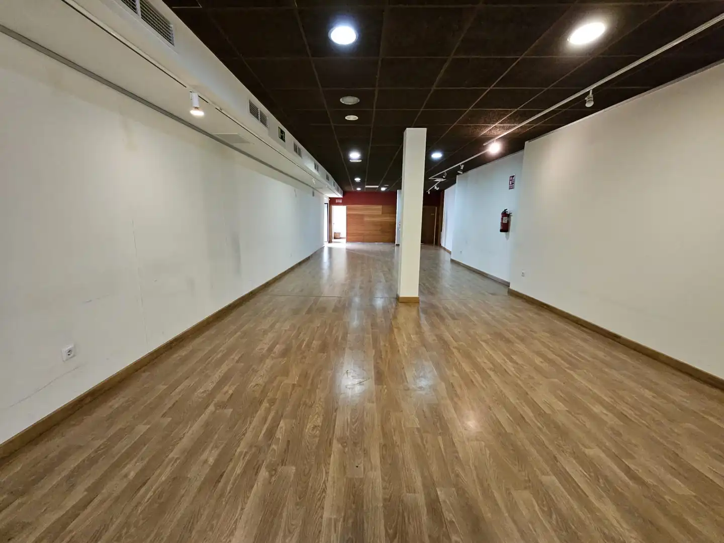 Local comercial en venda a Calle Maestra, imagen 9