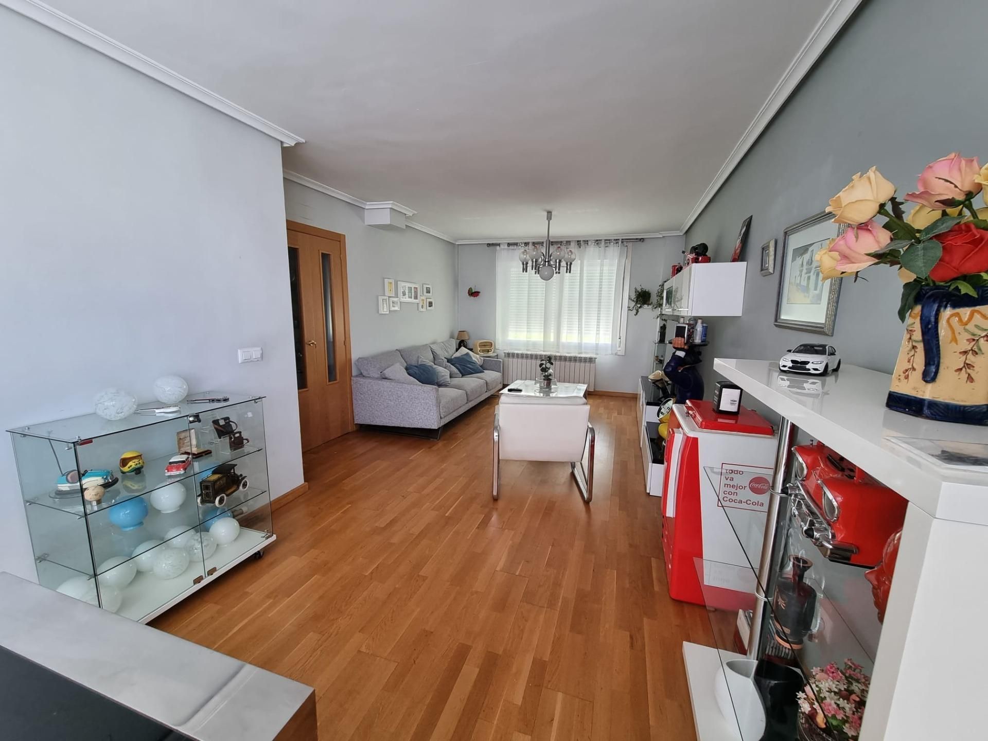 Living room of House or chalet for sale in Laguna de Duero  with Heating, Private garden and Terrace