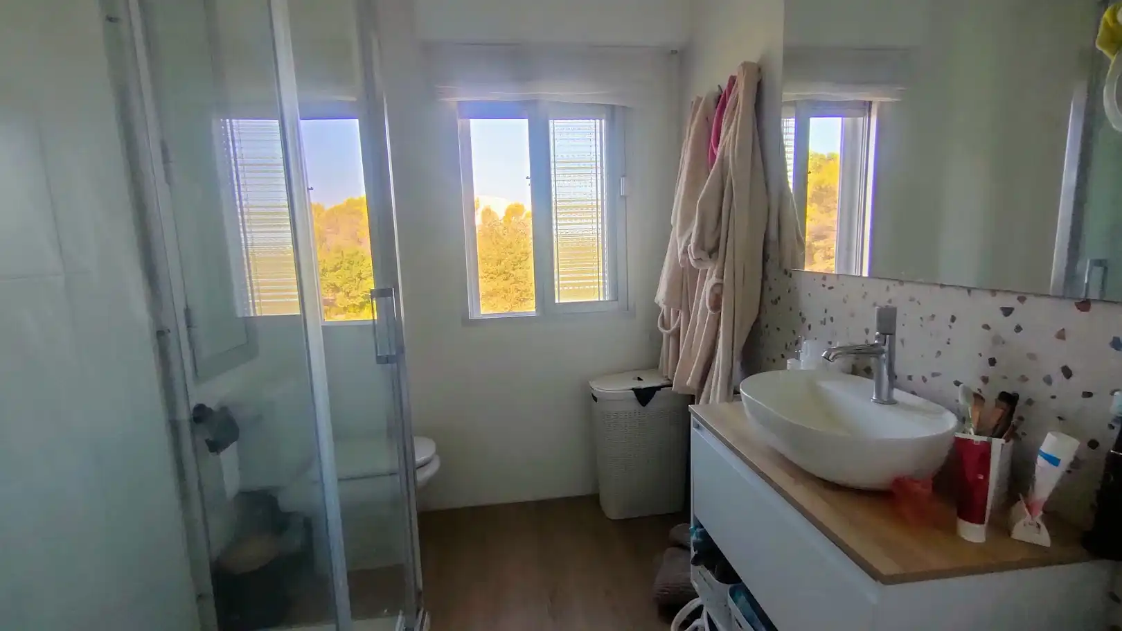 Badezimmer von Wohnung zum Verkauf in Coslada mit Klimaanlage, Heizung und Parkett