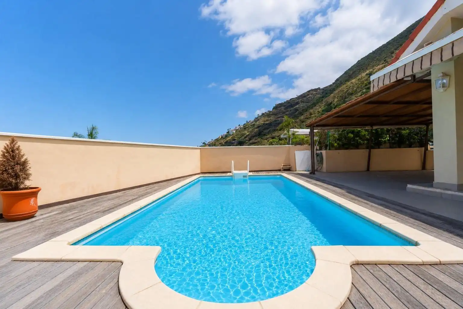 Detached house with pool for sale in Las Cuevas - Los Gómez, imagen 4