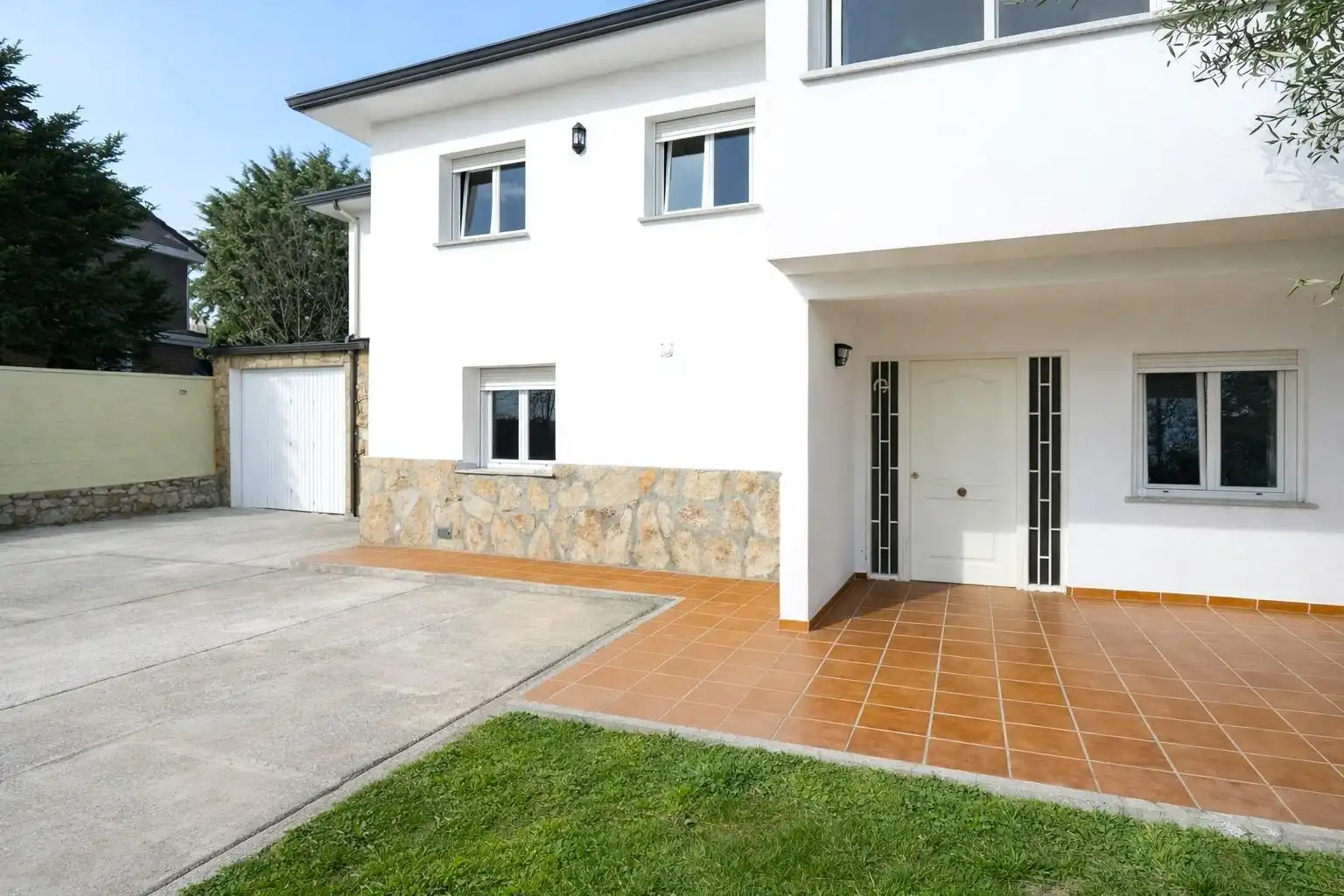 Vista exterior de Casa o chalet en venta en Galapagar con Calefacción y Piscina