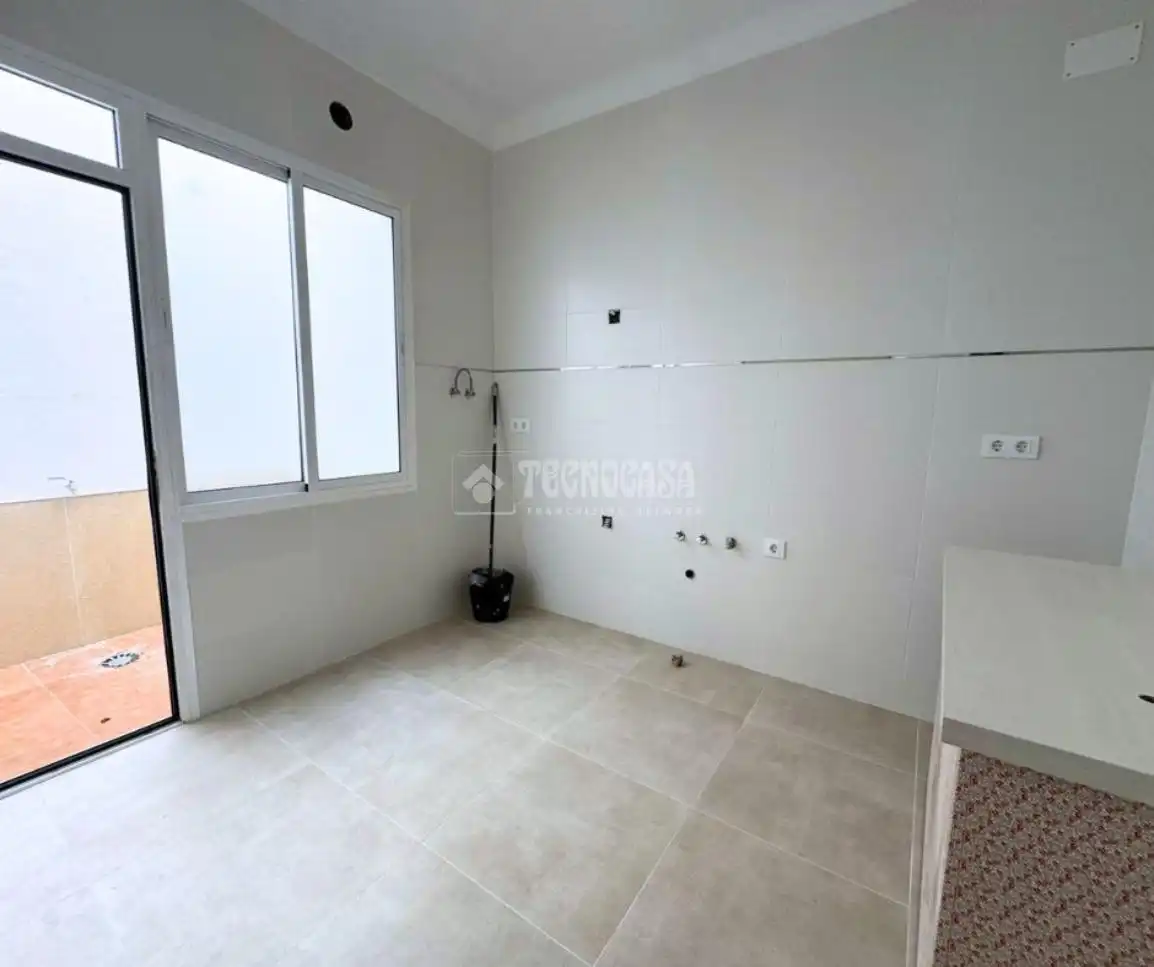 Habitación de Casa o chalet en venta en Las Cabezas de San Juan con Balcón
