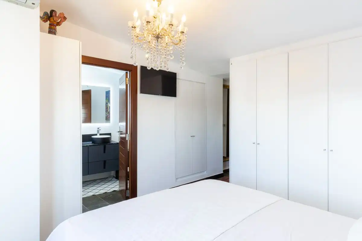 Habitación de Ático de alquiler en Valencia con Aire acondicionado, Calefacción y Terraza