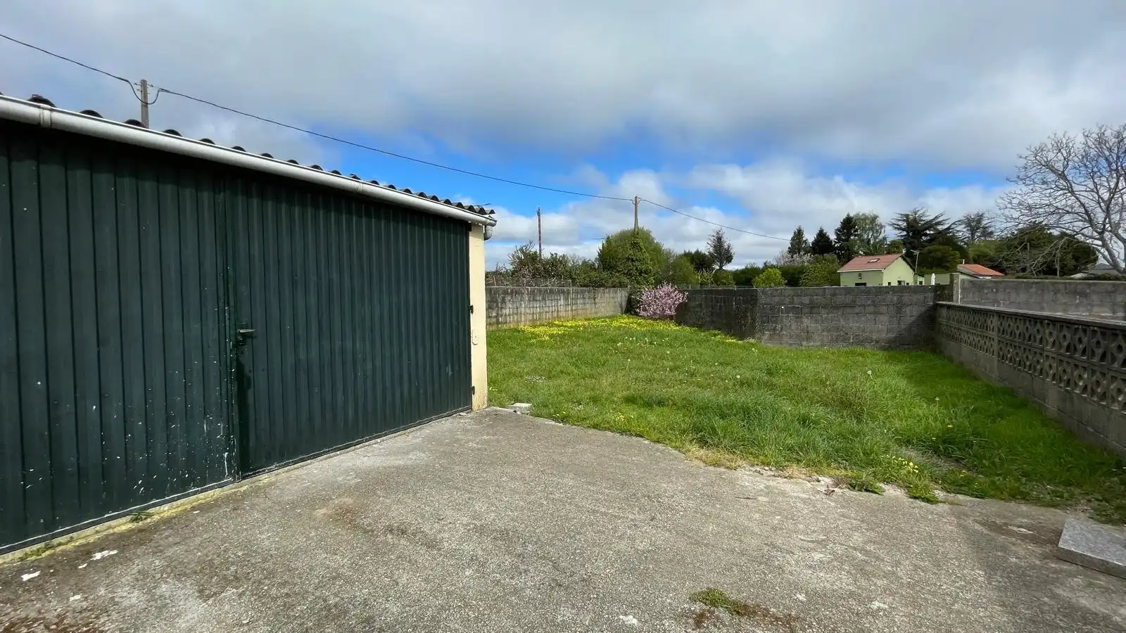 Aparcament de Casa o xalet en venda en Ferrol amb Jardí privat, Parquet i Traster