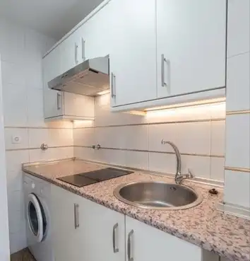 Küche von Wohnung zur Miete in Madrid mit Klimaanlage, Heizung und Möbliert