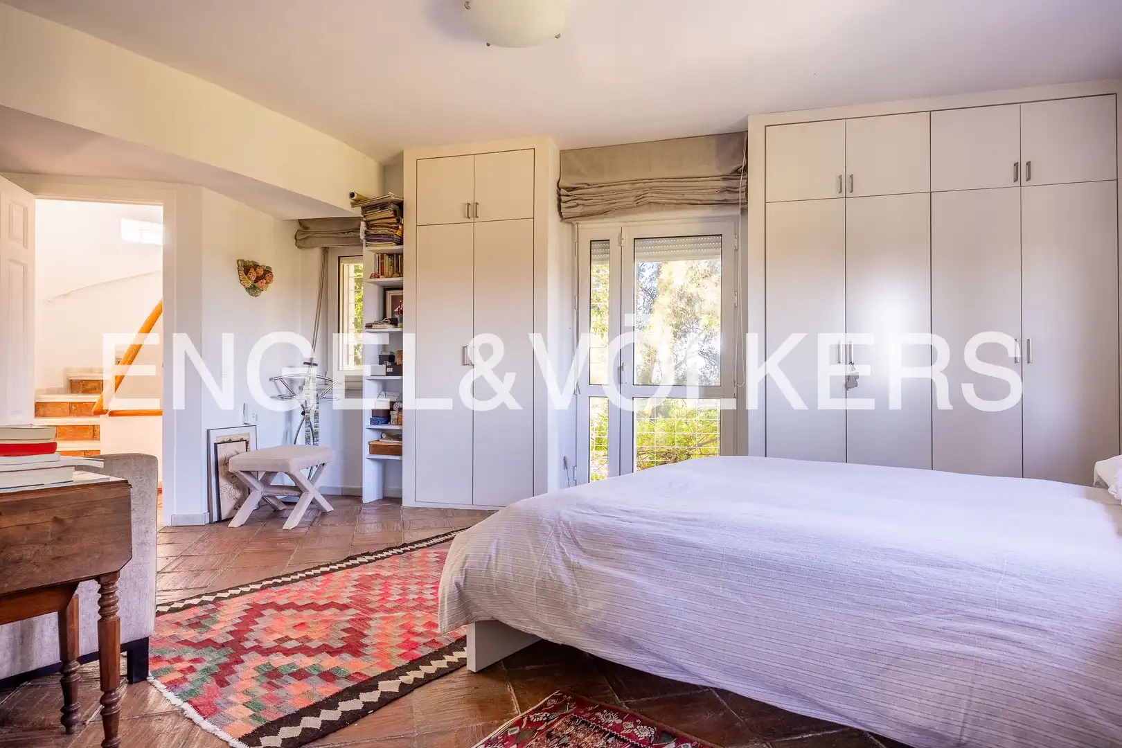 Exterior view of Houses for sale in Valencina de la Concepción  with Air Conditioner, Heating and Private garden