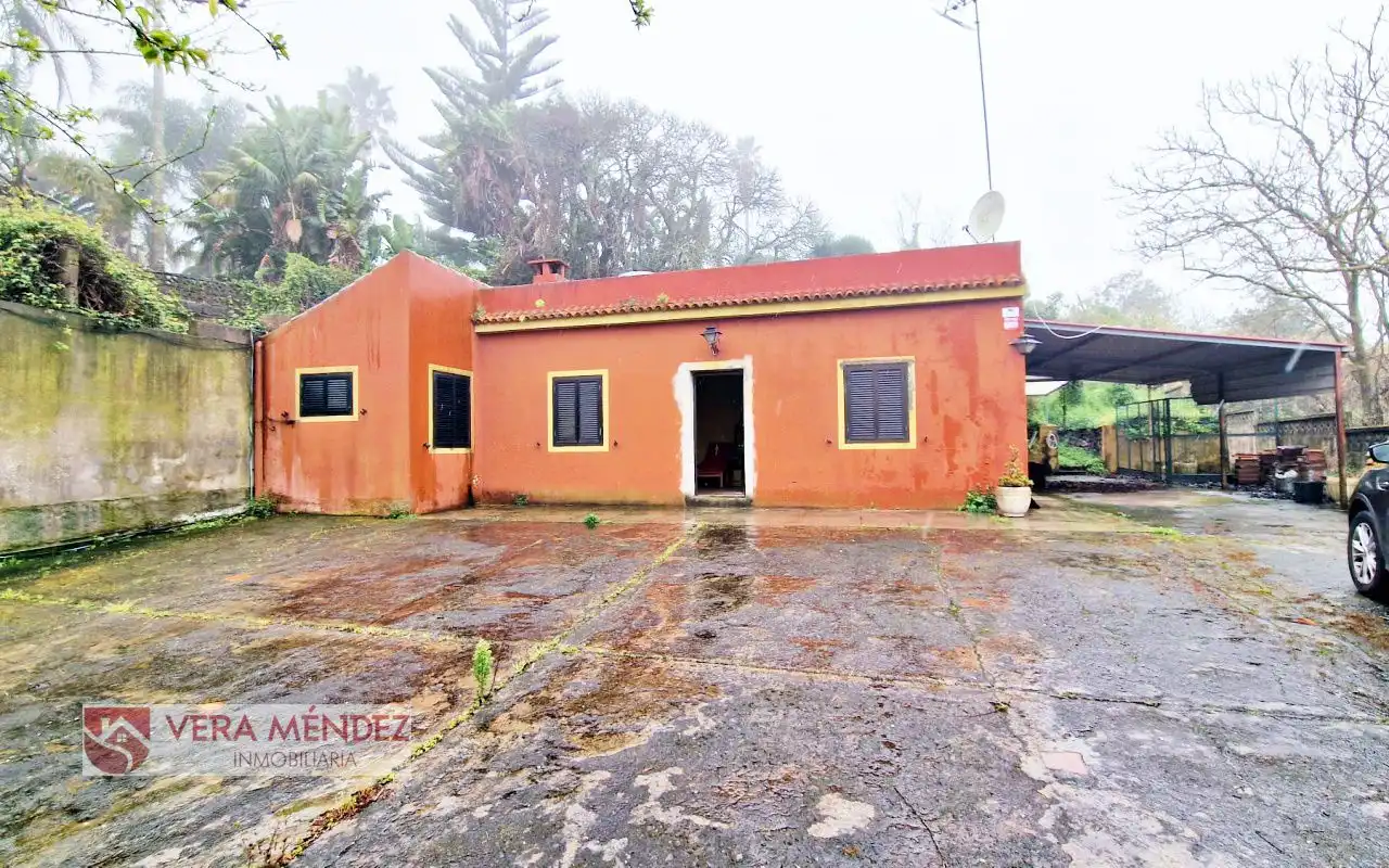 Vista exterior de Casa o xalet en venda en Tacoronte