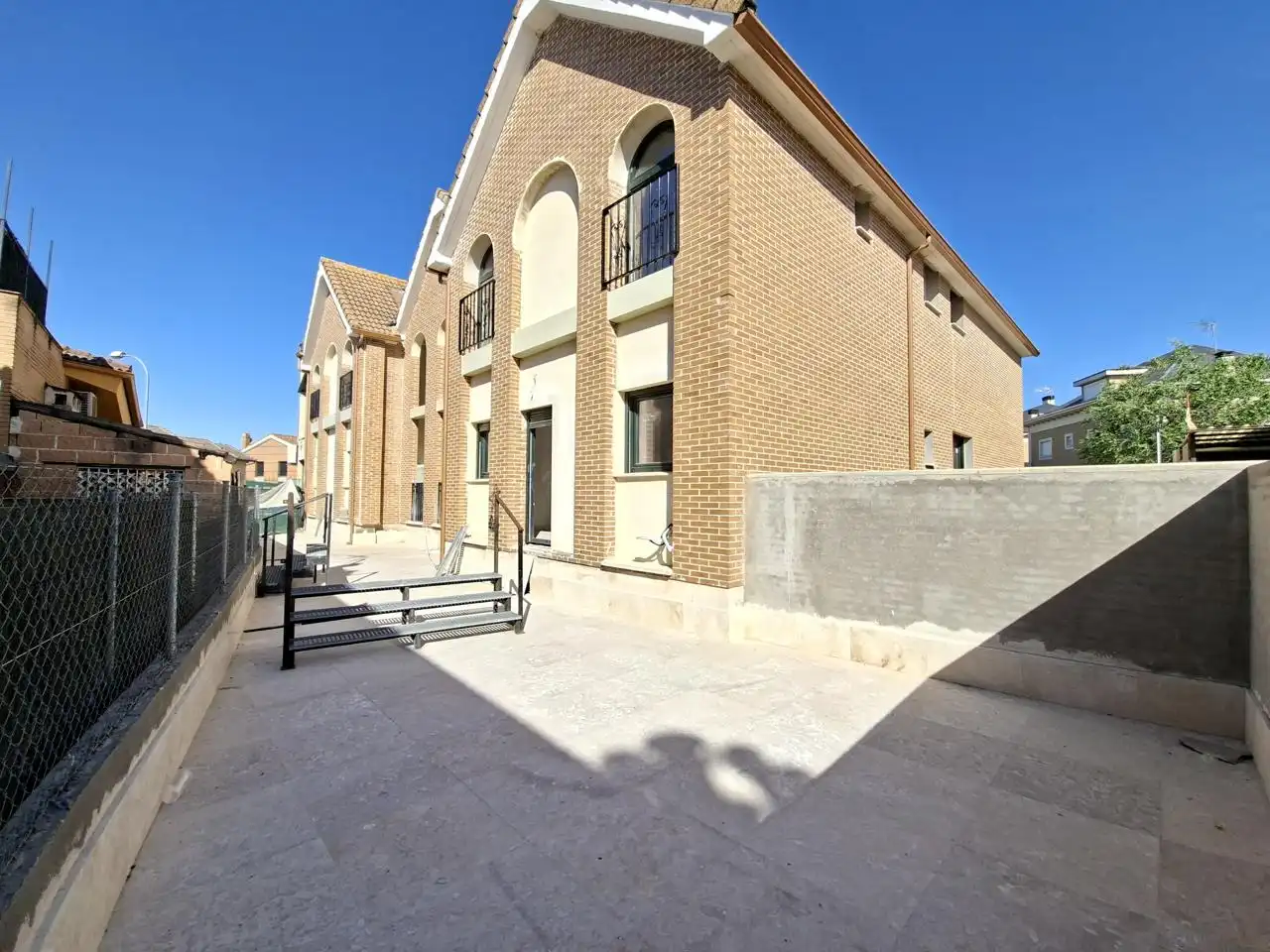 Vista exterior de Loft en venta en El Casar con Aire acondicionado y Trastero