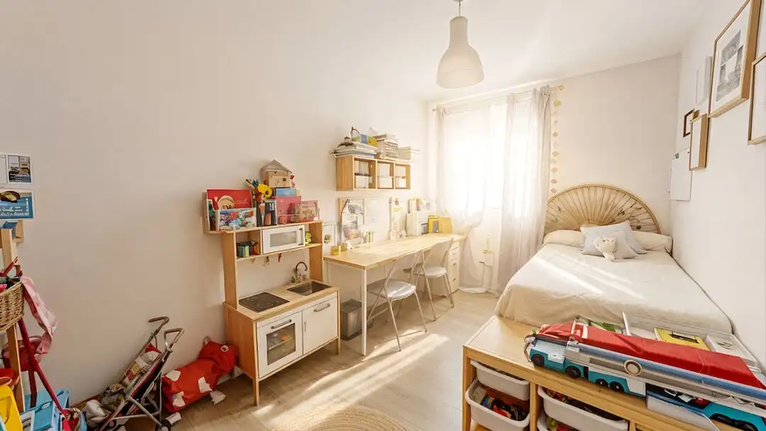 Bedroom of Flat for sale in Getafe  with Air Conditioner, Heating and Storage room