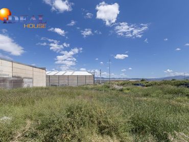 Terreno industrial en venta en Paseo de las Andás 11