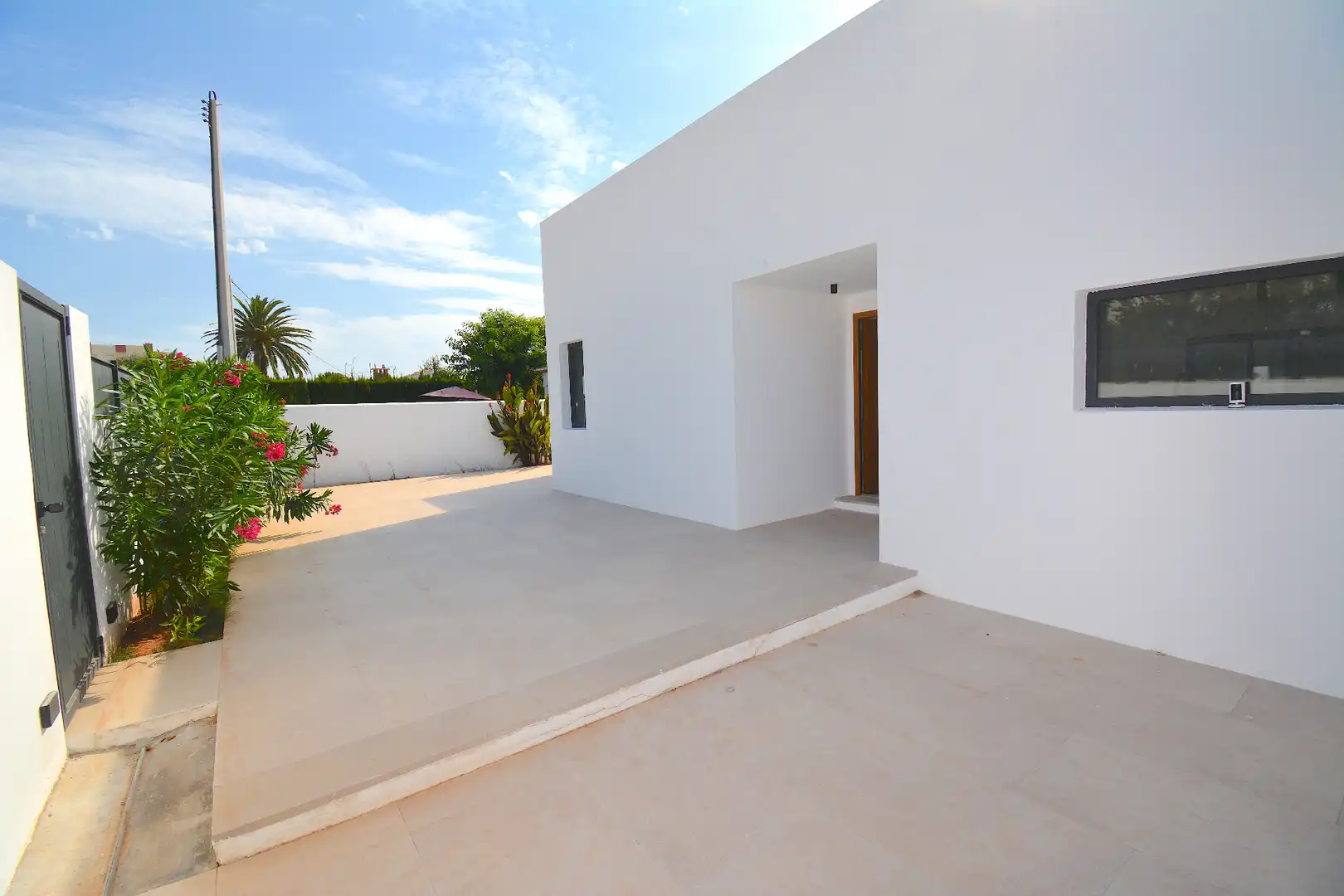 Vista exterior de Casa o chalet en venta en Dénia con Aire acondicionado, Jardín privado y Terraza