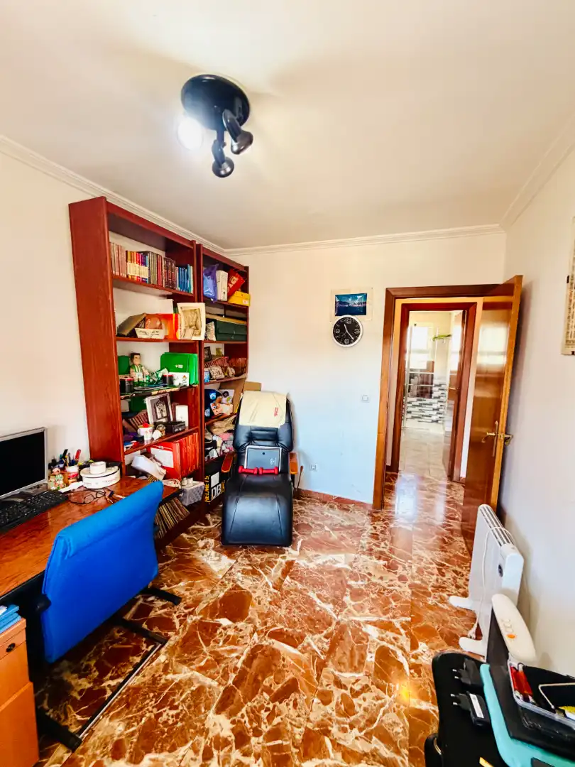 Living room of Flat for sale in Sevilla  with Air Conditioner and Terrace