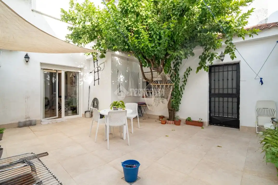 Casa bifamiliare in vendita a Peligros, imagen 4