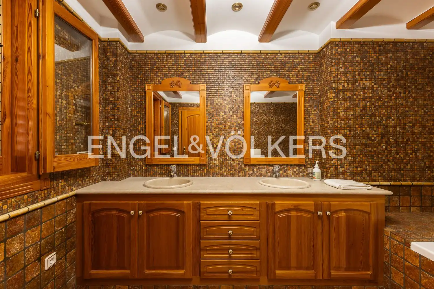 Bathroom of Houses for sale in Favara  with Heating, Private garden and Swimming Pool