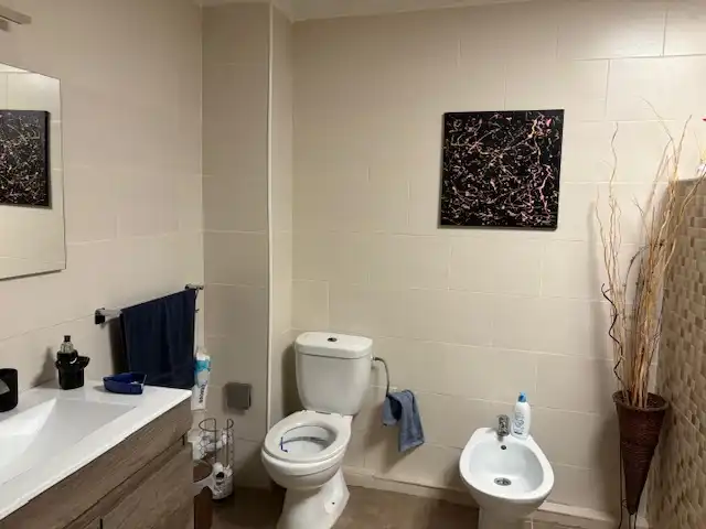 Badezimmer von Wohnung zum Verkauf in Polinyà de Xúquer