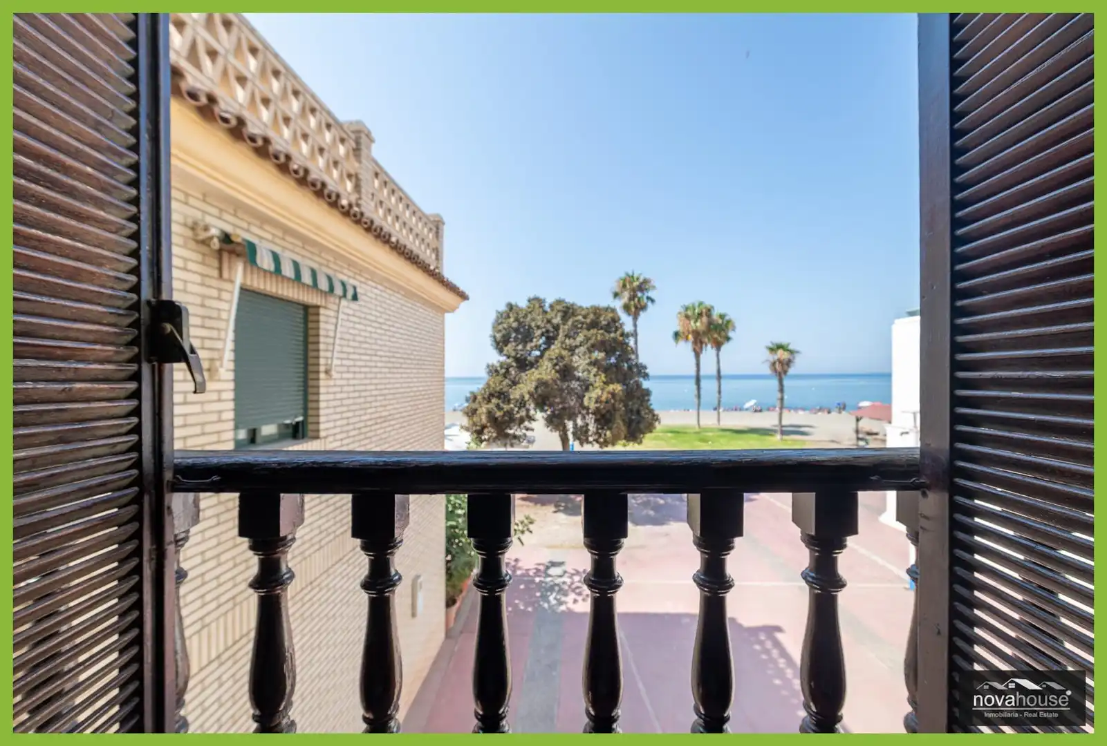 Vista exterior de Casa o chalet en venta en Málaga con Aire acondicionado, Terraza y Trastero