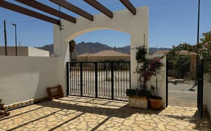 Vista exterior de Casa o xalet en venda en Mojácar amb Aire condicionat i Traster