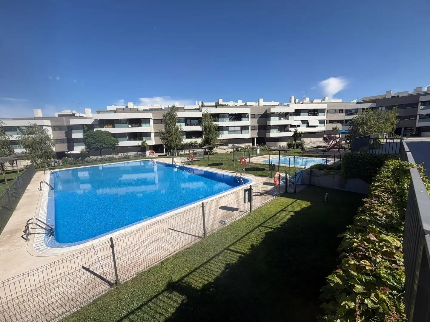 Appartamento con piscina in vendita a Valenoso, imagen 2