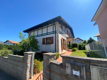 Casa con giardino in vendita a CA-520 3