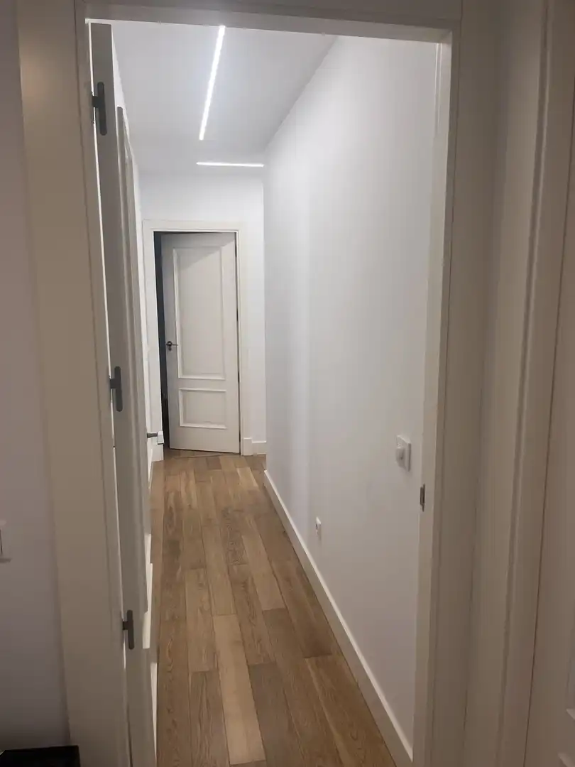 Flat for rent in Avenida - Divina Pastora - Plaza de Toros
