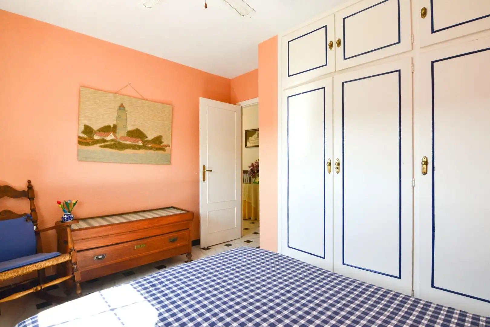 Dormitori de Casa o xalet en venda en San Martín de Valdeiglesias amb Jardí privat, Terrassa i Traster