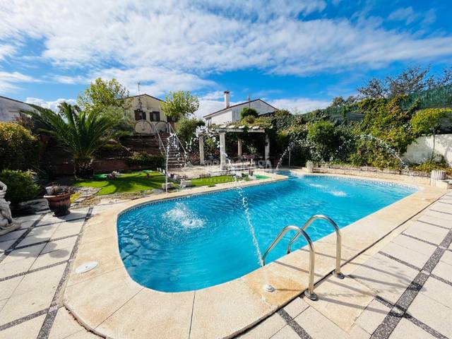 Casa-chalet en Venta en Cardiel de los Montes