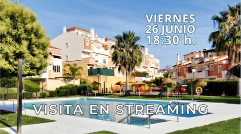 Foto 3 de Piso en venta en Calle Estados Unidos, Añoreta Golf - Paraíso del Sol, Rincón de la Victoria