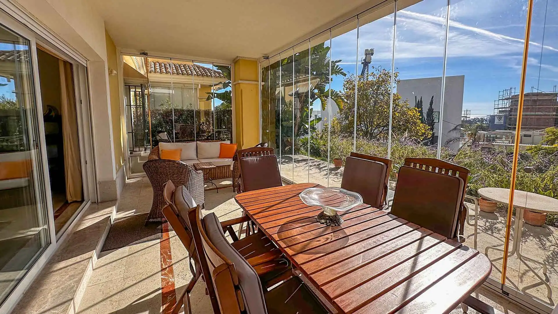 Terraza de Casa adosada de alquiler en Marbella con Aire acondicionado, Jardín privado y Terraza