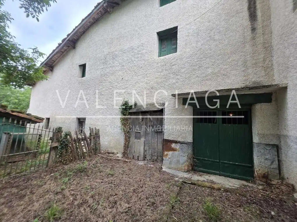 Exterior view of Houses for sale in Ataun