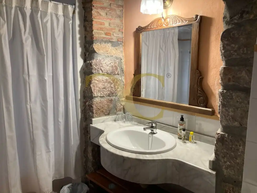 Bathroom of Houses for sale in Peñamellera Baja