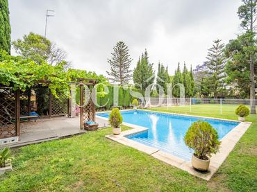 Villa avec piscine à vendre à Campolivar