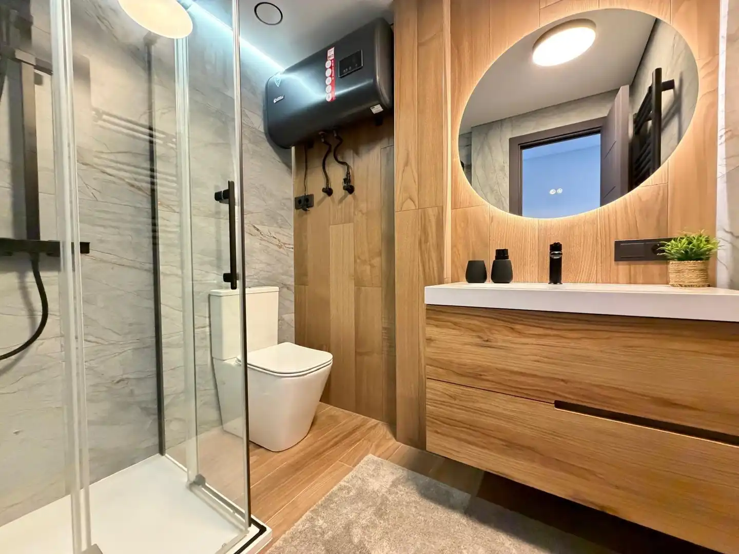 Bathroom of Houses for sale in Torrevieja  with Air Conditioner, Heating and Private garden
